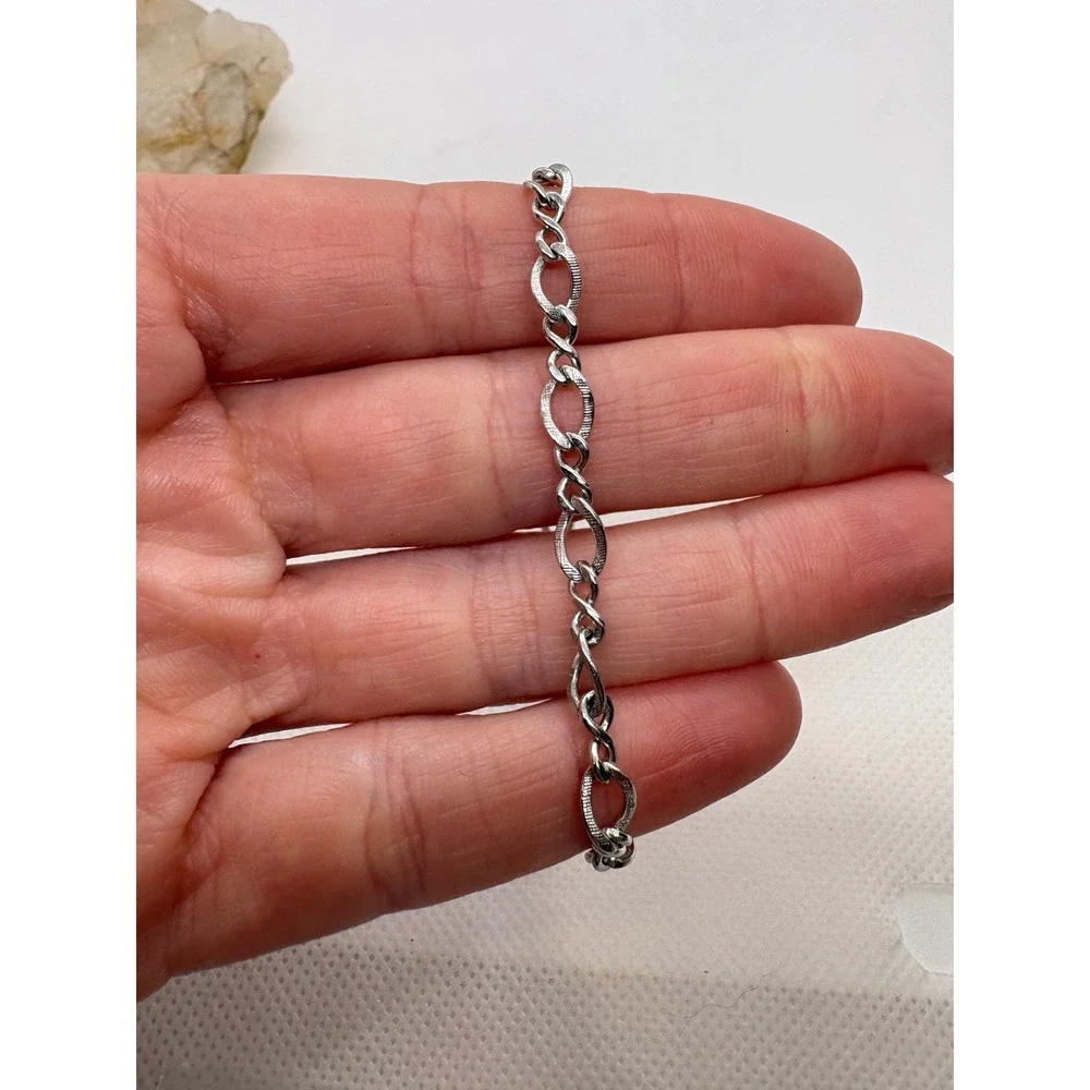Vintage Sterling Silver Textured Infinity Link Chain Bracelet‎ 7 Inch 4.31g